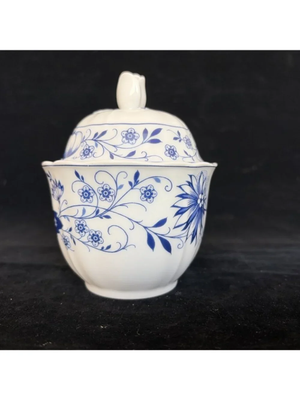 Vintage Retsch Blue Onion Sugar Bowl w Lid Blue White Porcelain Germany 4.75in